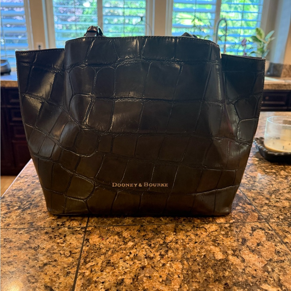 Dooney & Bourke Denison 
Espresso Croc-Embossed Tote Bag